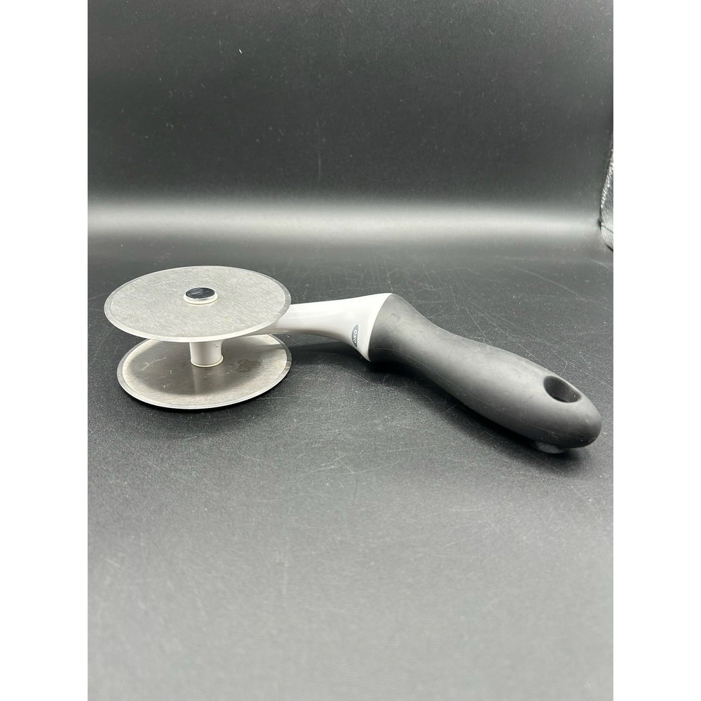 OXO Good Grips Stainless Steel Sharp 2 Blade Salad Chopper & Dough Cutter